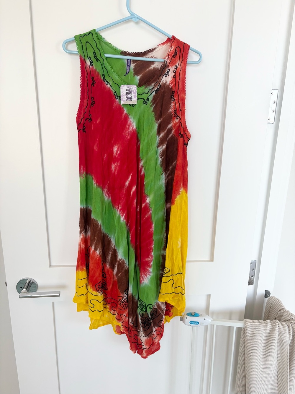 NWT True Rock Tie Dye Handkerchief Hem Tunic Top Sleeveless Boho Festival- XL